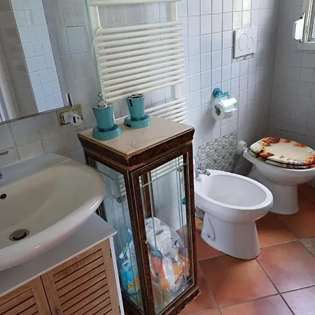 Alma Villa *